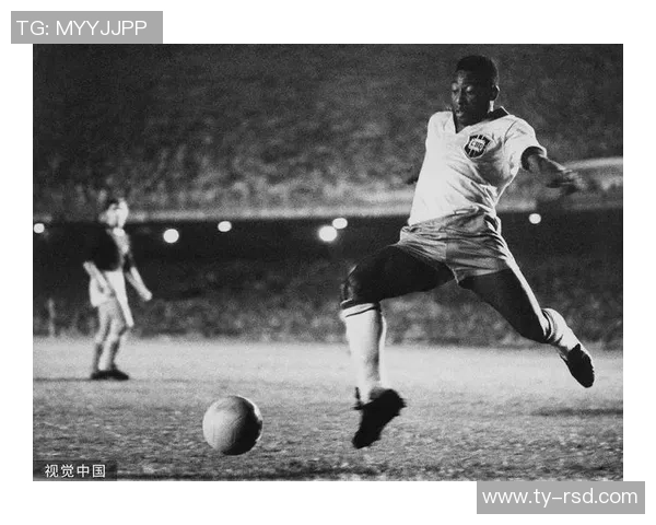 贝利:足球传奇的崛起与辉煌岁月,永远的球王荣耀与足坛传奇 贝利:足球传奇的崛起与辉煌岁月,永远的球王荣耀与足坛传奇